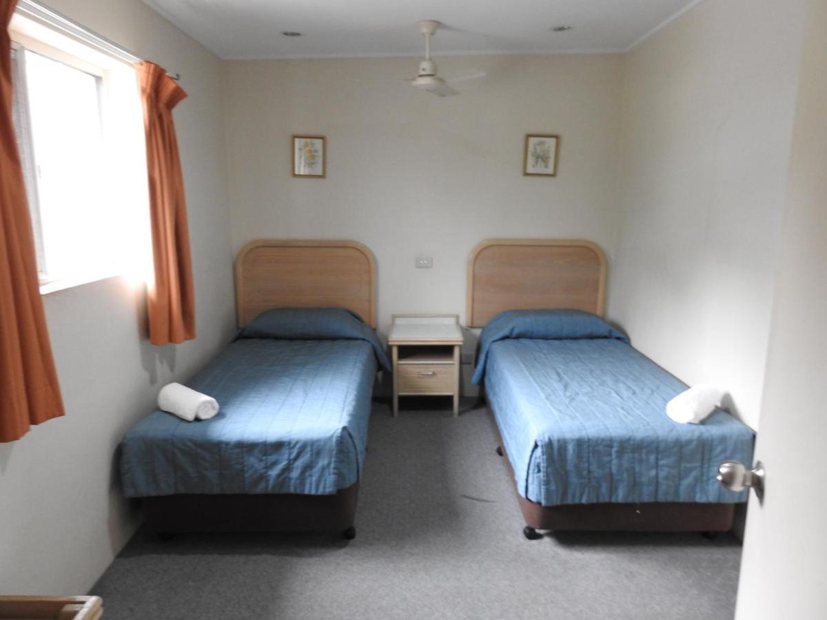 Chelsea Motor Inn Coffs Harbour Exterior photo