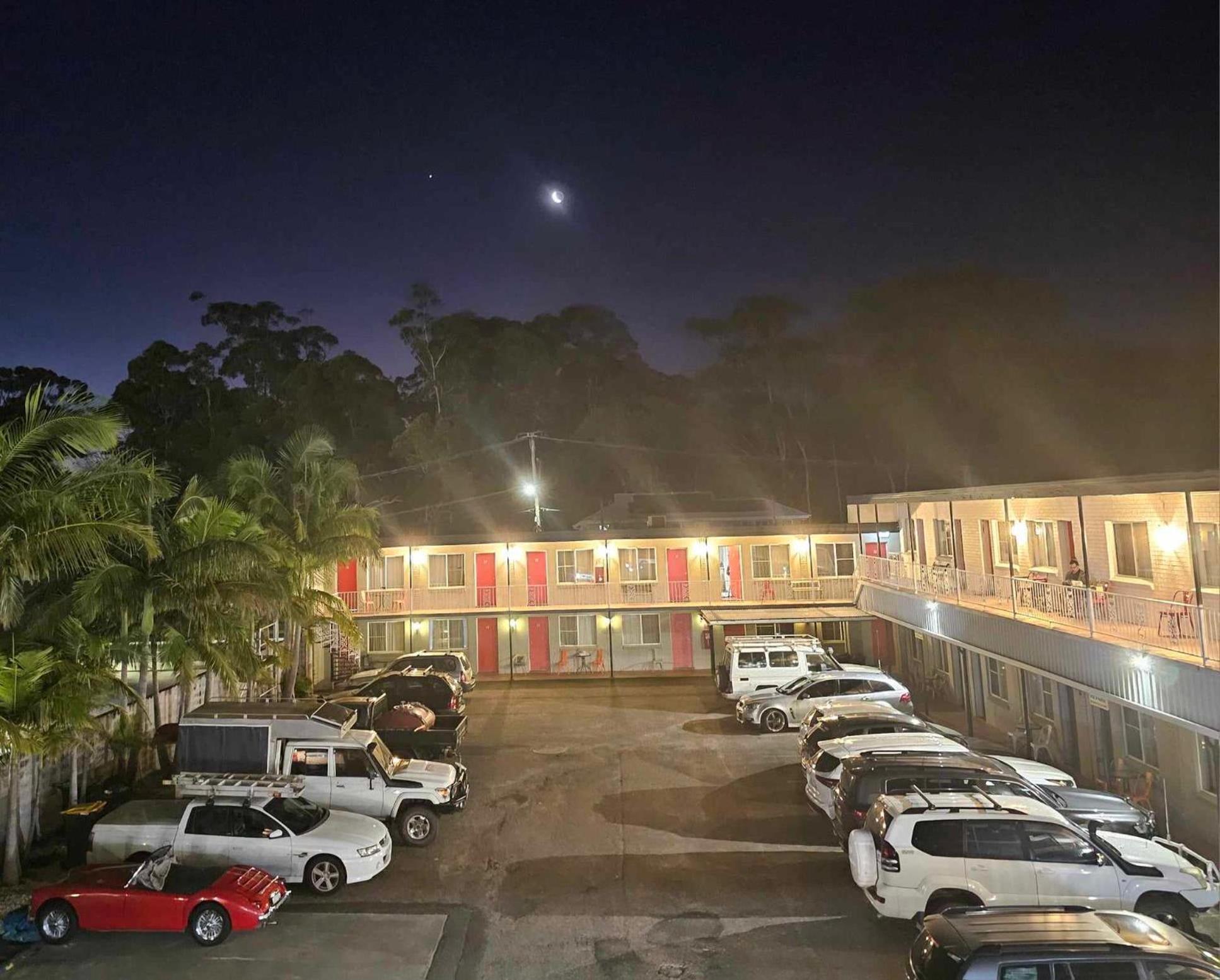 Chelsea Motor Inn Coffs Harbour Exterior photo